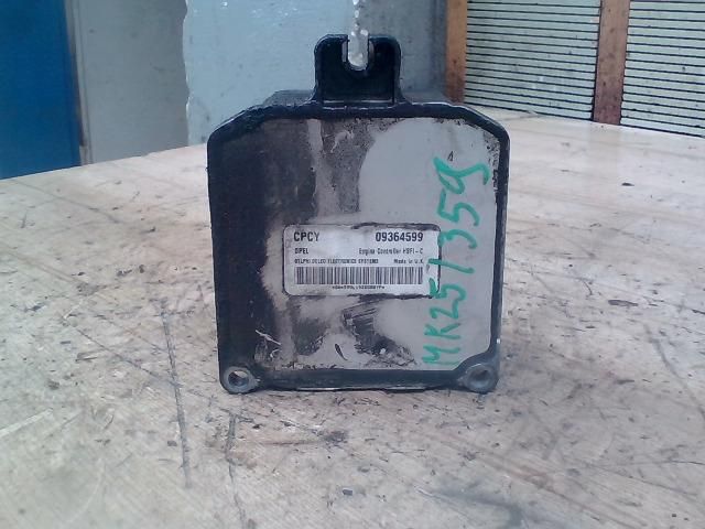 bontott OPEL VECTRA B Motorvezérlő