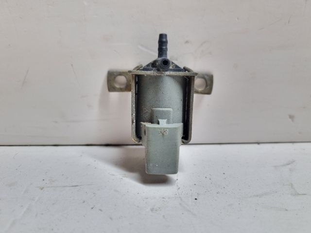 bontott OPEL VECTRA B EGR / AGR Vákum Szelep