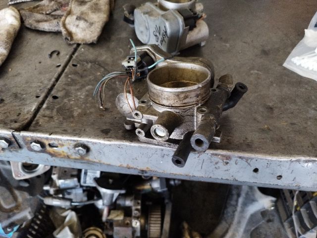 bontott OPEL VECTRA B Fojtószelep (Elektromos)