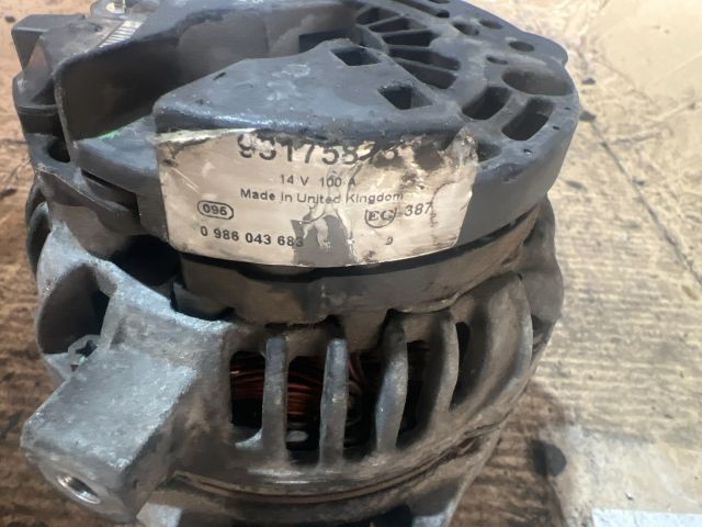 bontott OPEL VECTRA B Generátor