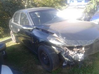 bontott OPEL VECTRA B Jobb hátsó Rugó