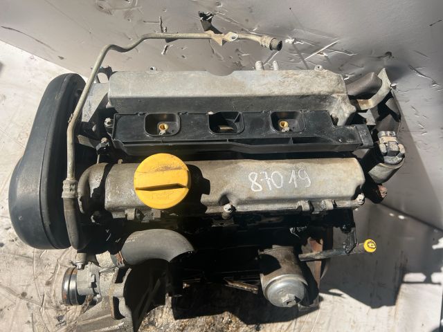 bontott OPEL VECTRA B Motor (Fűzött blokk hengerfejjel)