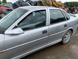 bontott OPEL VECTRA B Motor Tartó Bak Bal