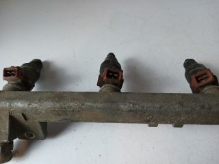 bontott OPEL VECTRA B Porlasztó Sor / Híd