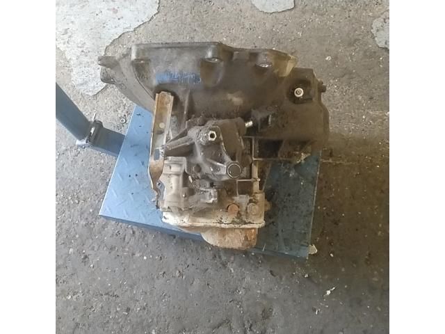 bontott OPEL VECTRA B Váltó (Mechanikus)