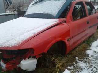 bontott OPEL VECTRA B Bal első Féknyereg Munkahengerrel