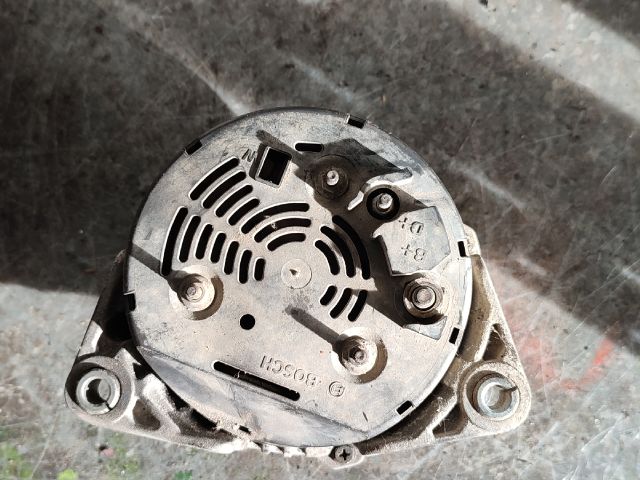 bontott OPEL VECTRA B Generátor