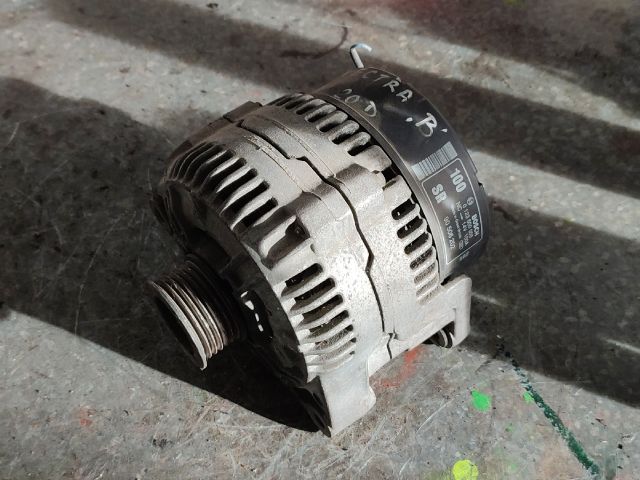 bontott OPEL VECTRA B Generátor