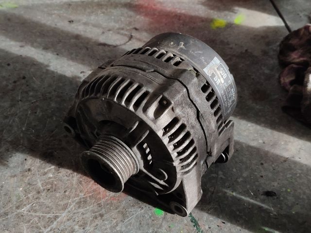 bontott OPEL VECTRA B Generátor