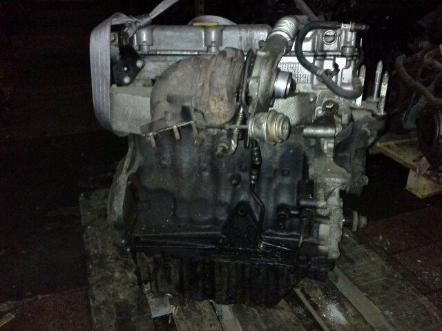 bontott OPEL VECTRA B Motor (Fűzött blokk hengerfejjel)