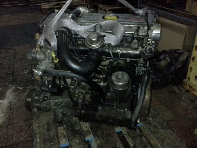 bontott OPEL VECTRA B Motor (Fűzött blokk hengerfejjel)