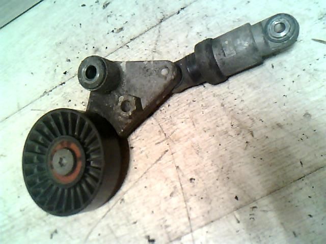 bontott OPEL VECTRA B Szíjfeszítő Görgő