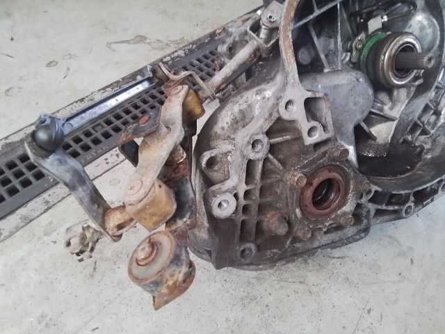 bontott OPEL VECTRA B Váltó (Mechanikus)