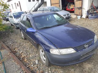 bontott OPEL VECTRA B Homlokfal (Üres lemez)