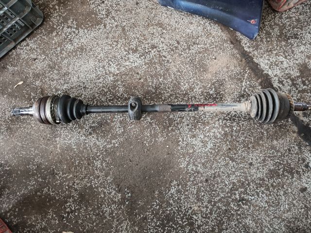 bontott OPEL VECTRA B Jobb Féltengely