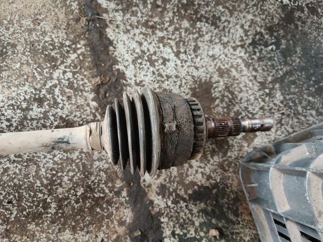 bontott OPEL VECTRA B Jobb Féltengely