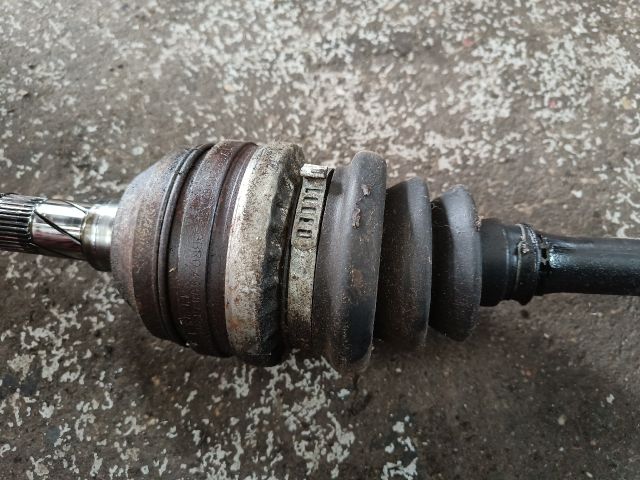 bontott OPEL VECTRA B Jobb Féltengely