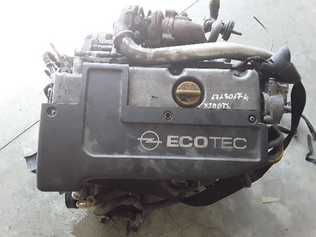 bontott OPEL VECTRA B Motor (Fűzött blokk hengerfejjel)