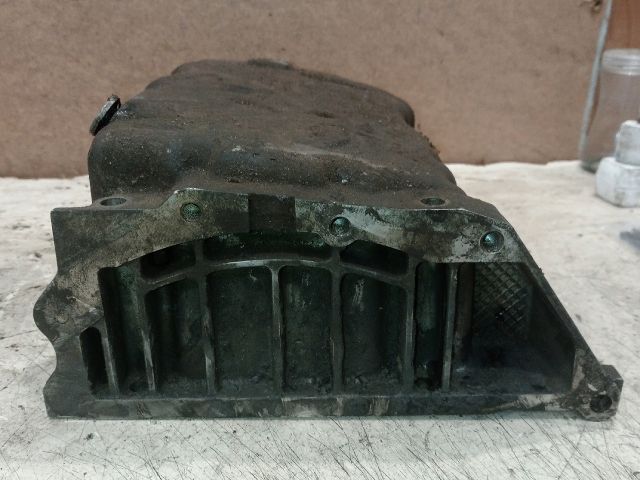 bontott OPEL VECTRA B Olajteknő