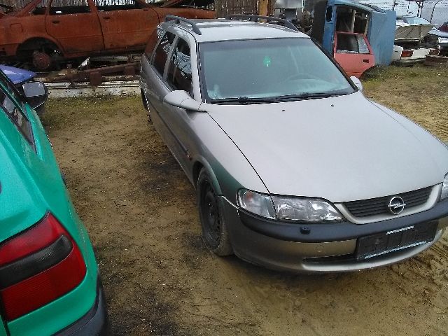 bontott OPEL VECTRA B Turbó