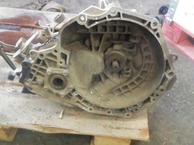 bontott OPEL VECTRA B Váltó (Mechanikus)