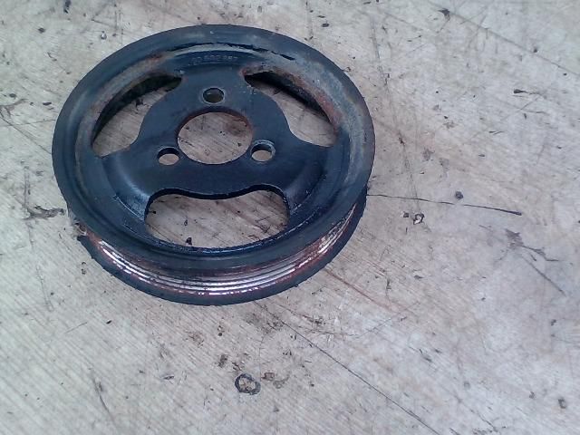 bontott OPEL VECTRA B Vízpumpa Szíjtárcsa