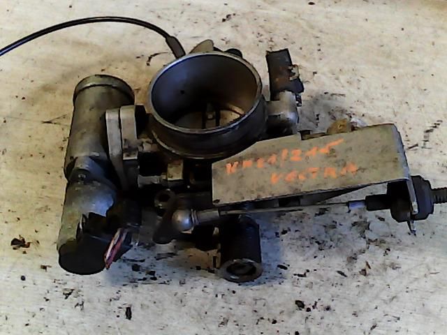 bontott OPEL VECTRA B Fojtószelep (Mechanikus)