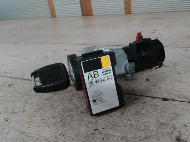 bontott OPEL VECTRA B Gyújtáskapcsoló