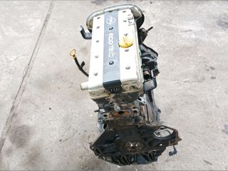 bontott OPEL VECTRA B Motor (Fűzött blokk hengerfejjel)