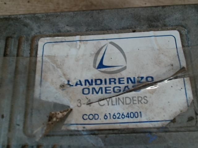 bontott OPEL VECTRA B Motorvezérlő