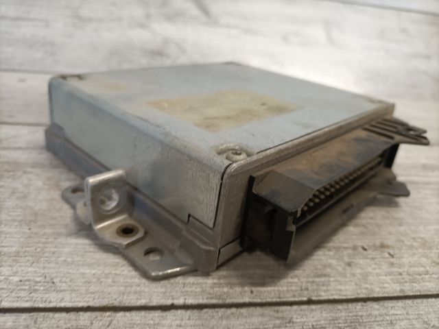 bontott OPEL VECTRA B Motorvezérlő