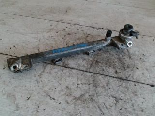 bontott OPEL VECTRA B Porlasztó Sor / Híd