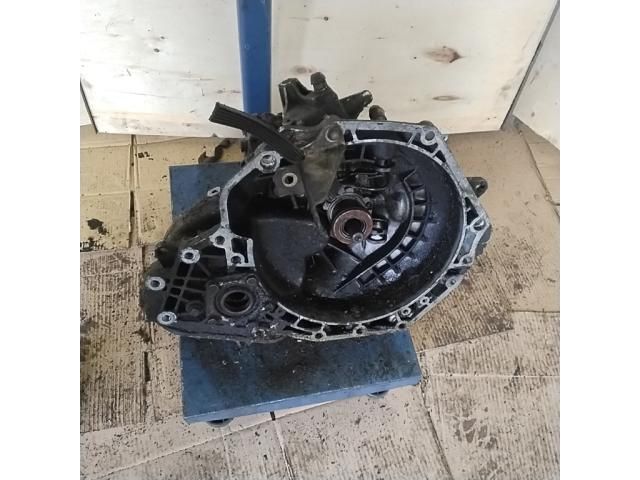 bontott OPEL VECTRA B Váltó (Mechanikus)