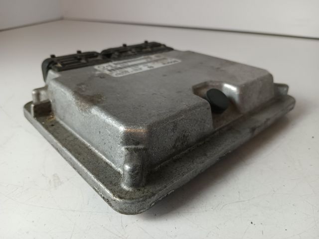 bontott OPEL VECTRA B Motorvezérlő