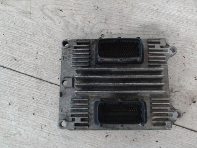 bontott OPEL VECTRA B Motorvezérlő