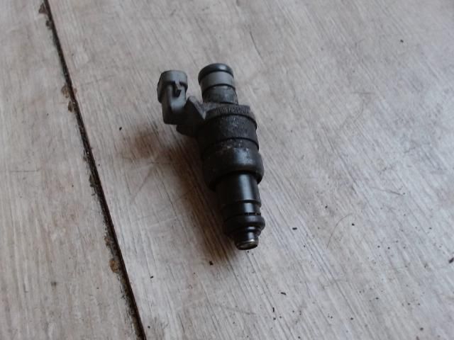 bontott OPEL VECTRA B Porlasztó (1 db)