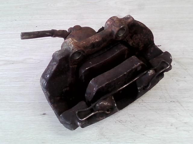 bontott OPEL VECTRA B Bal első Féknyereg Munkahengerrel