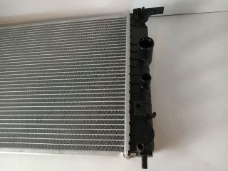 bontott OPEL VECTRA B Vízhűtő Radiátor (Klímás)