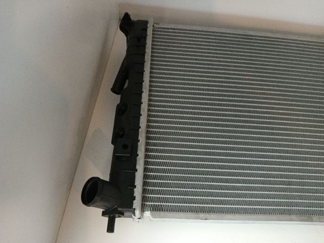 bontott OPEL VECTRA B Vízhűtő Radiátor (Klímás)