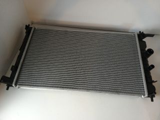 bontott OPEL VECTRA B Vízhűtő Radiátor (Klímás)