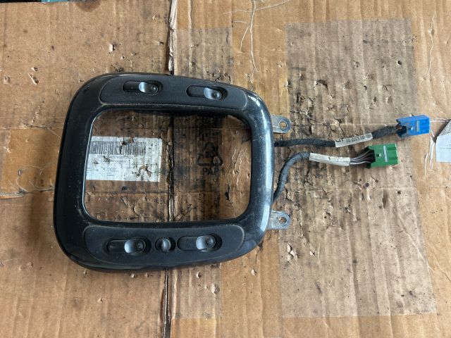 bontott OPEL VECTRA B Ablakemelő Kapcsoló Négyes / Kettes