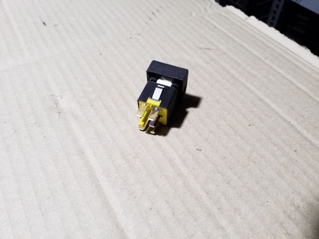 bontott OPEL VECTRA B Ablakfűtés Kapcsoló