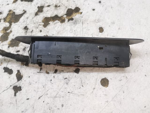 bontott OPEL VECTRA B Bal első Ablakemelő Kapcsoló