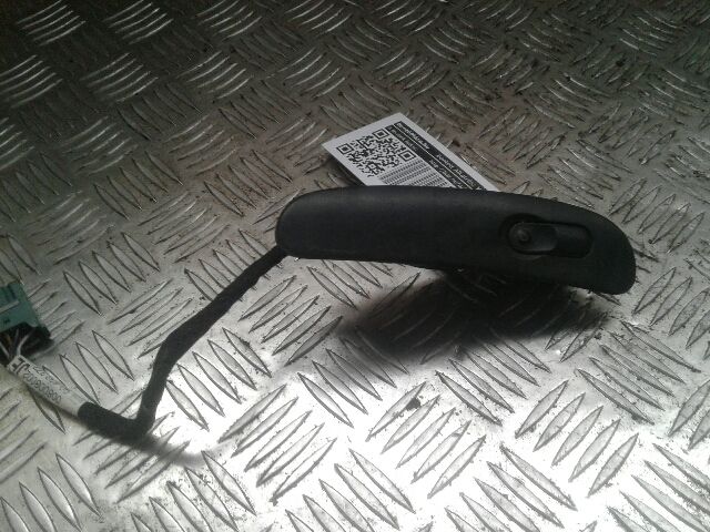 bontott OPEL VECTRA B Bal első Ablakemelő Kapcsoló