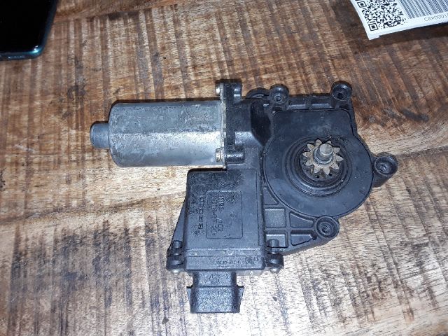 bontott OPEL VECTRA B Bal első Ablakemelő Motor