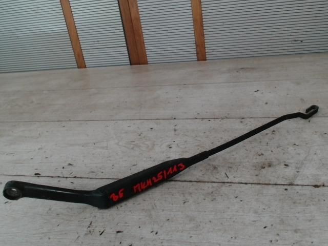 bontott OPEL VECTRA B Bal első Ablaktörlő Kar