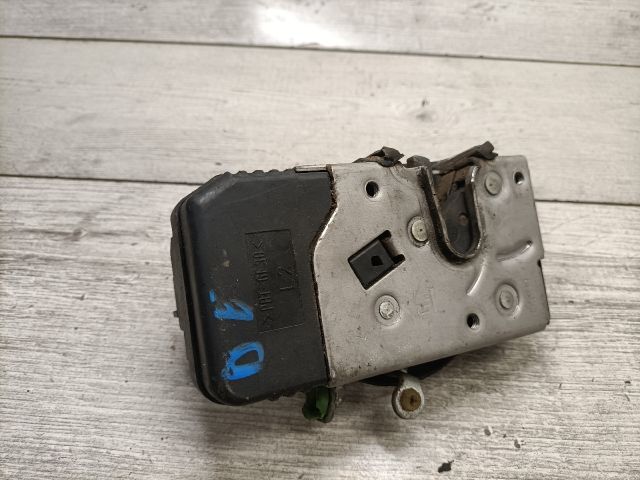 bontott OPEL VECTRA B Bal első Ajtózár