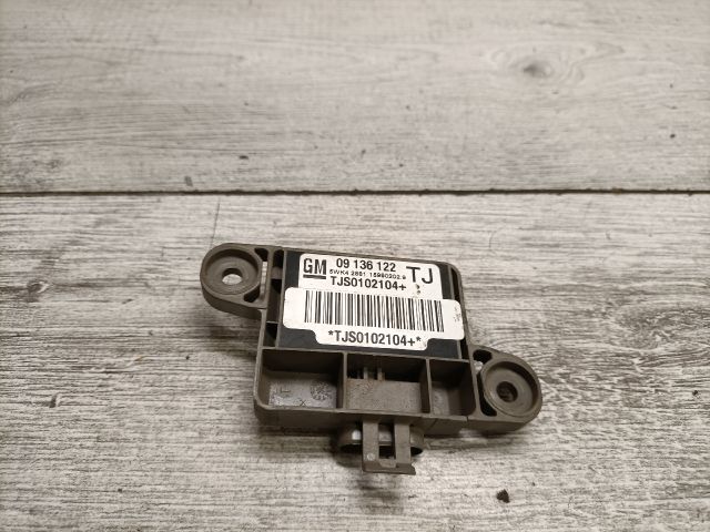 bontott OPEL VECTRA B Bal első Oldal Ütközés Érzékelő