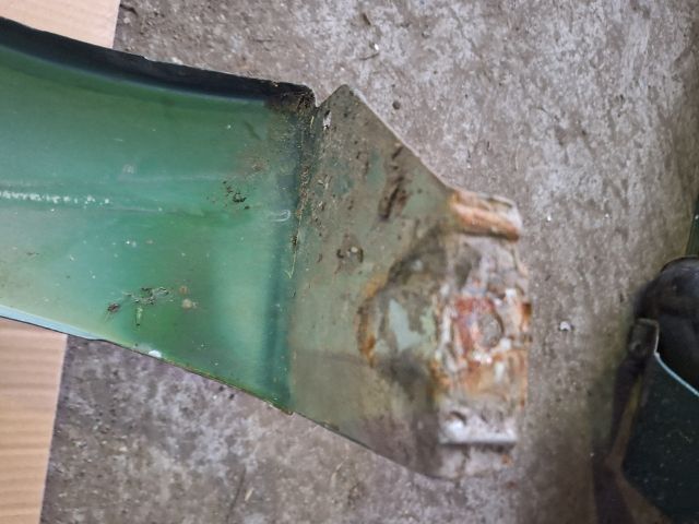 bontott OPEL VECTRA B Bal első Sárvédő