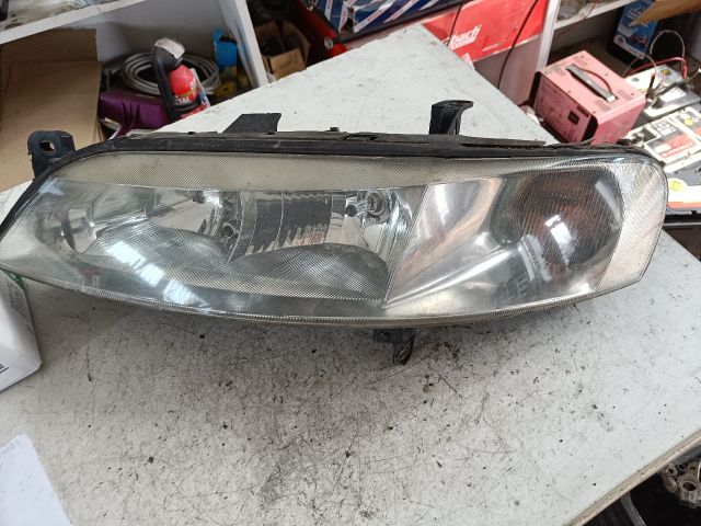 bontott OPEL VECTRA B Bal Fényszóró